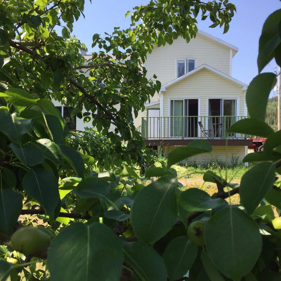 La Chouette Viree Bed and Breakfast Grandes-Bergeronnes Buitenkant foto